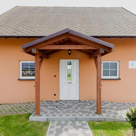 Holiday Houses By Renters Holiday home *